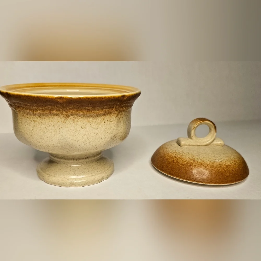 Sugar Bowl & Lid Vintage 1981 Whole Wheat by MIKASA: [E8000]